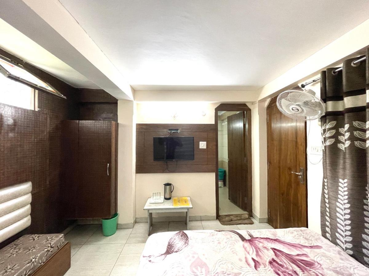 Hotel Prince ! Nainital Mall Road-Prime-Location In-Front-Of-Naini-Lake Hygiene-And-Spacious-Room Extérieur photo