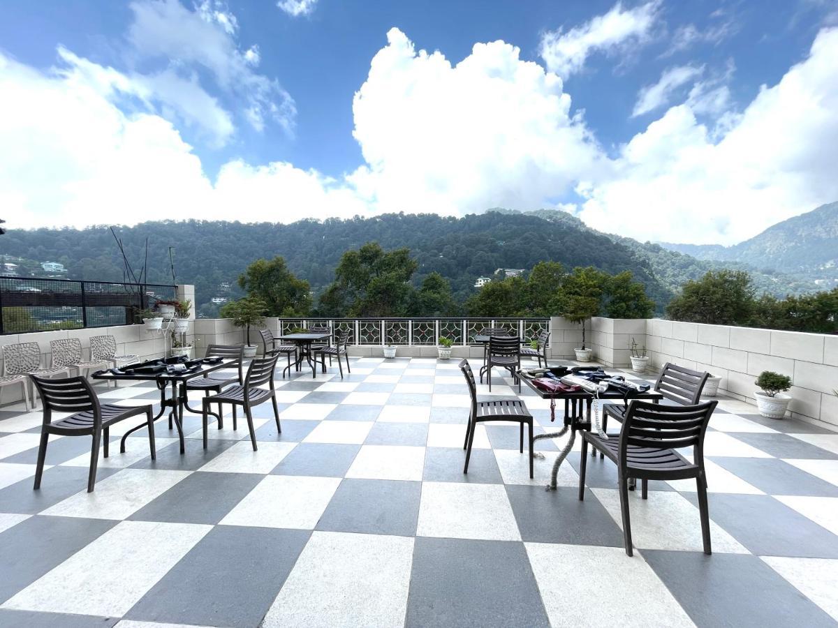 Hotel Prince ! Nainital Mall Road-Prime-Location In-Front-Of-Naini-Lake Hygiene-And-Spacious-Room Extérieur photo